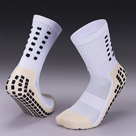 tất chống trơn bóng đá Wika